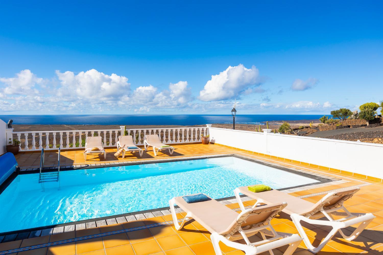 Villa Sol Y Mar ไยซา ภายนอก รูปภาพ